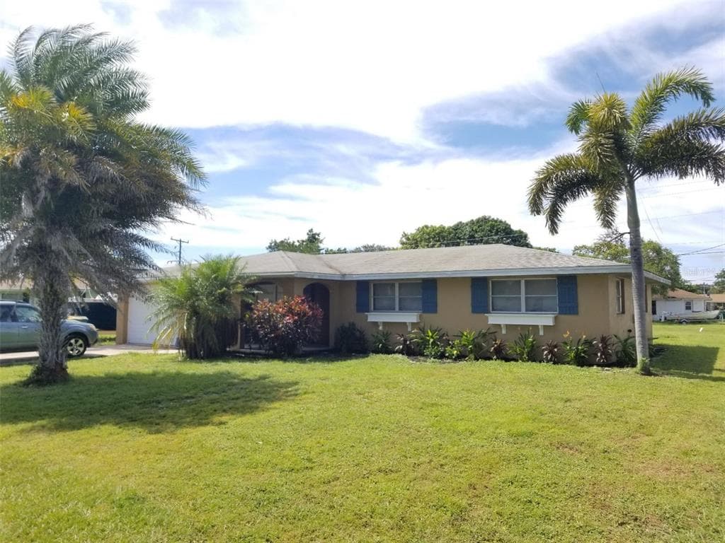 3283 ELKCAM BOULEVARD PORT CHARLOTTE, FL 33952
