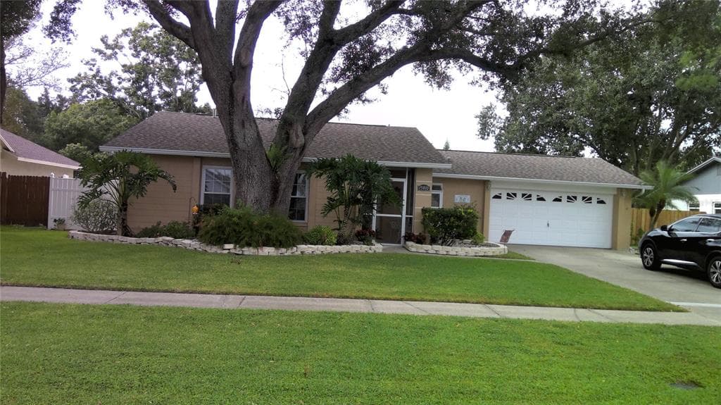 15810 CRYING WIND DRIVE TAMPA, FL 33624