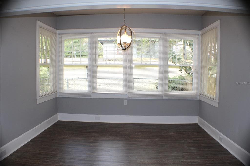 1023 9TH AVENUE S ST PETERSBURG, FL 33705