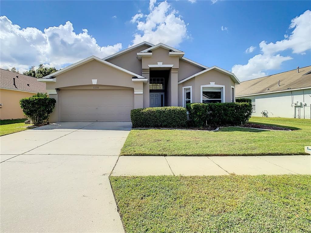 1235 KATAHDIN COURT WESLEY CHAPEL, FL 33543
