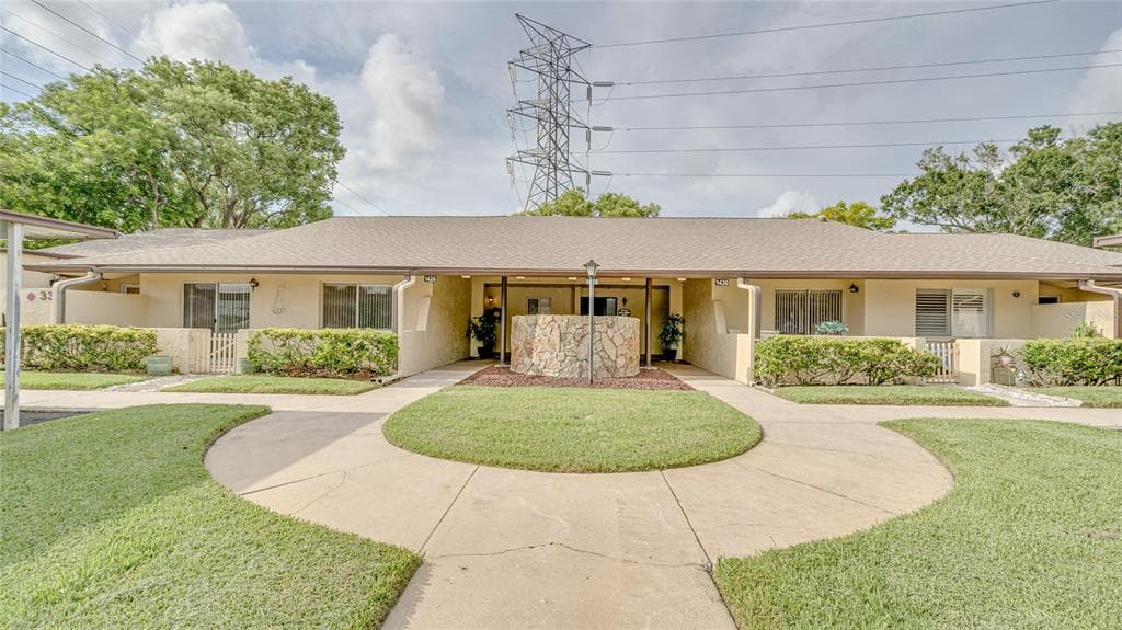 1426 DONEGAN ROAD UNIT 230 LARGO, FL 33771