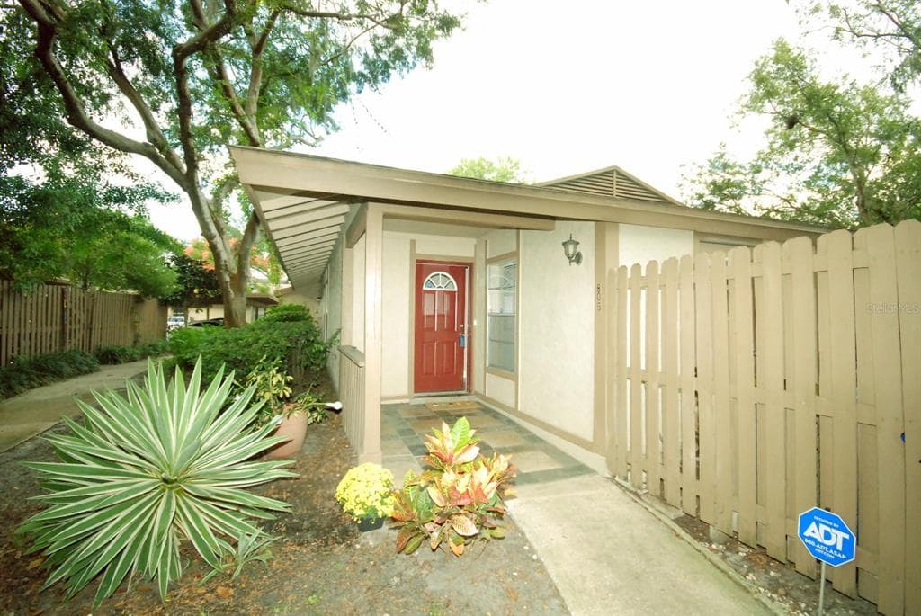 805 ANTLER COURT BRANDON, FL 33511