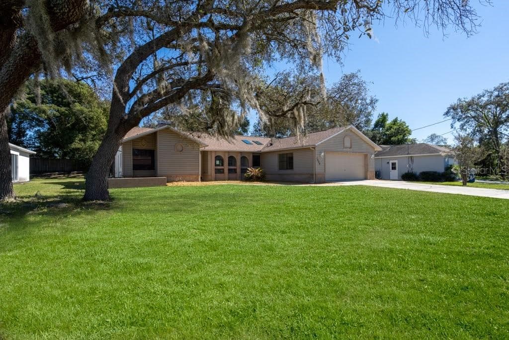 1024 CONCERT AVENUE SPRING HILL, FL 34609