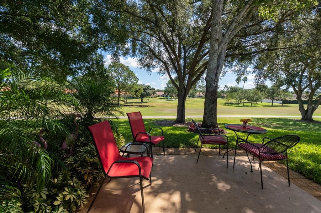 1060 DUNROBIN DRIVE UNIT D PALM HARBOR, FL 34684