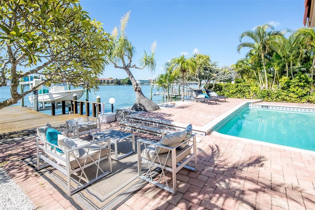 9160 GULF BOULEVARD ST PETE BEACH, FL 33706