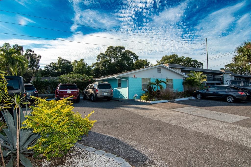 1230 70TH STREET N