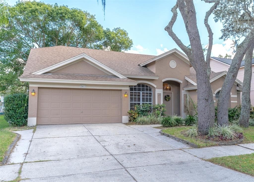 2413 NEEDHAM DRIVE VALRICO, FL 33596