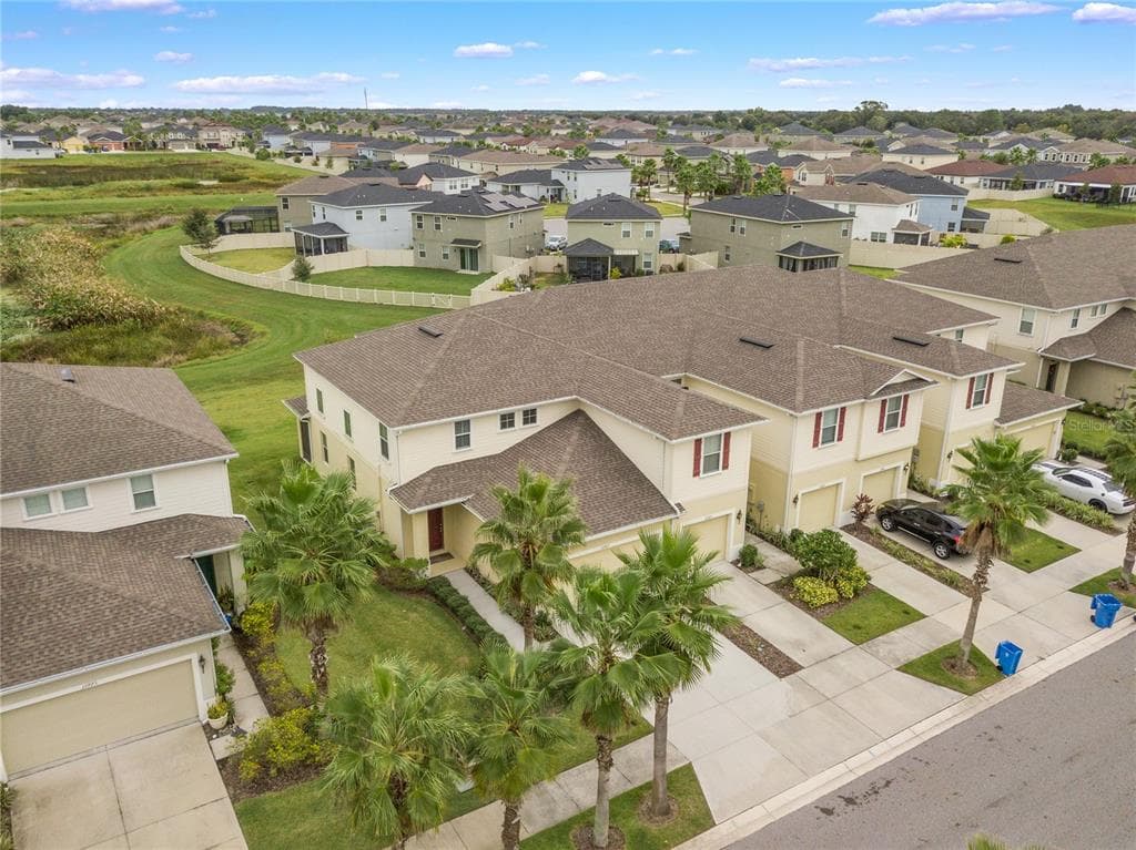 10967 VERAWOOD DRIVE RIVERVIEW, FL 33579