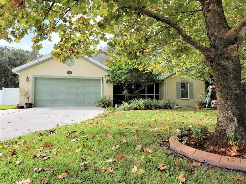 1213 CAMAROSA LANE PLANT CITY, FL 33563