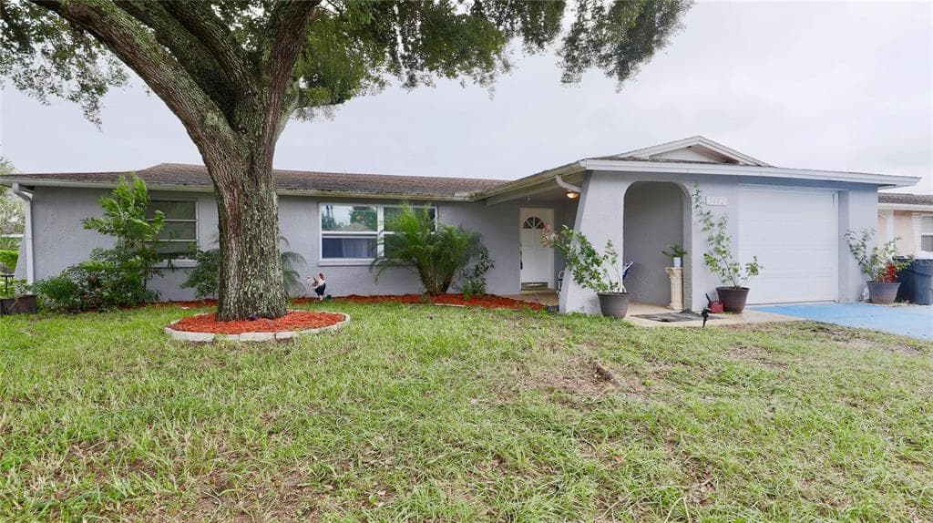 5612 BELLEZA DRIVE HOLIDAY, FL 34690
