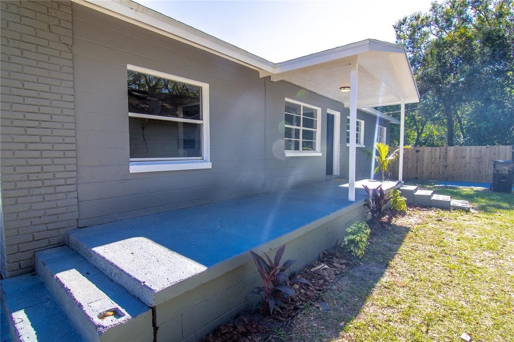 4080 41ST AVENUE N ST PETERSBURG, FL 33714