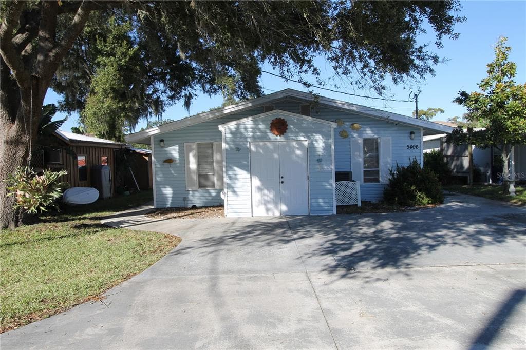5406 CIRCLE DRIVE