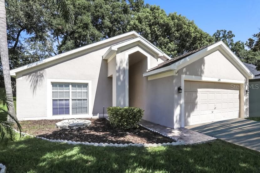 129 N WEATHERSFIELD AVENUE ALTAMONTE SPRINGS, FL 32714