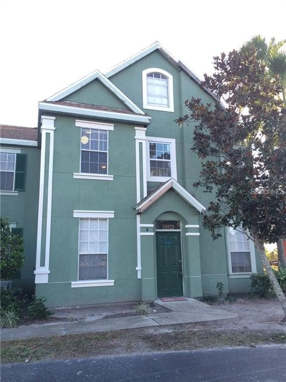 10514 WINDSOR LAKE COURT TAMPA, FL 33626
