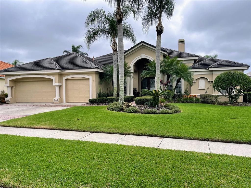 4612 AVENUE LONGCHAMPS