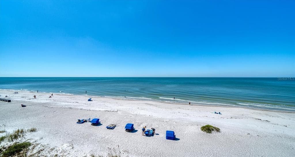 19610 GULF BOULEVARD UNIT 416 INDIAN SHORES, FL 33785