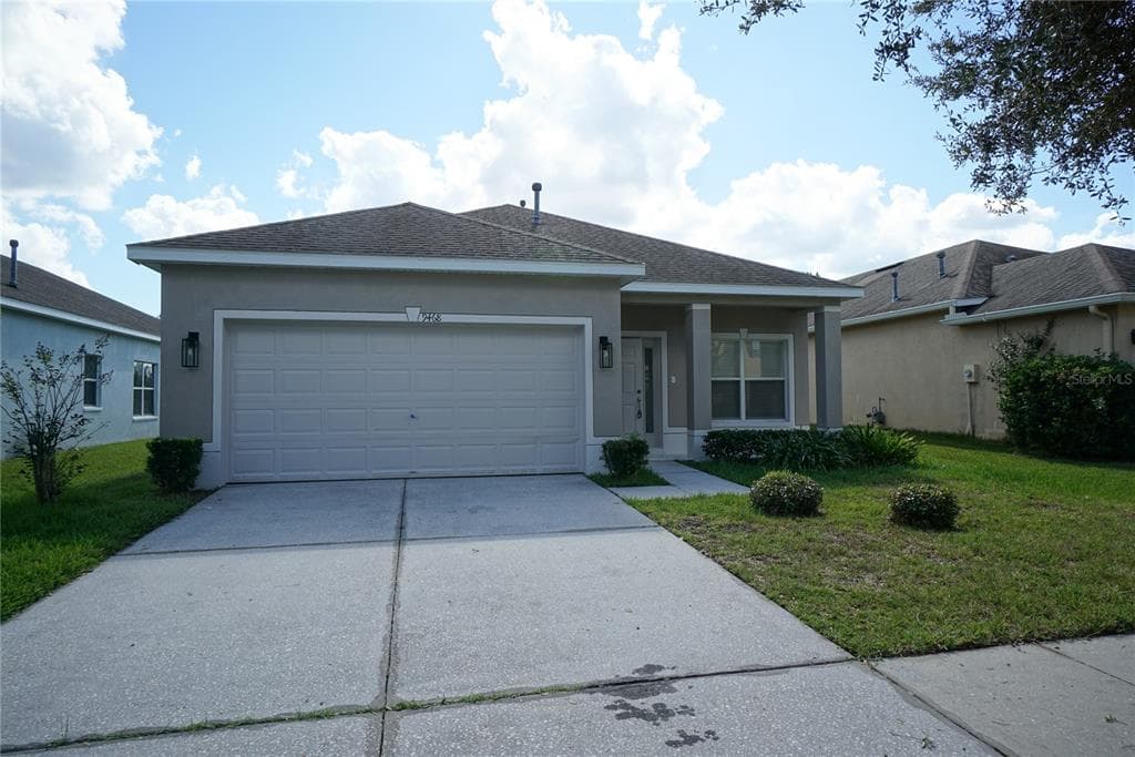 9468 LEATHERWOOD AVENUE TAMPA, FL 33647