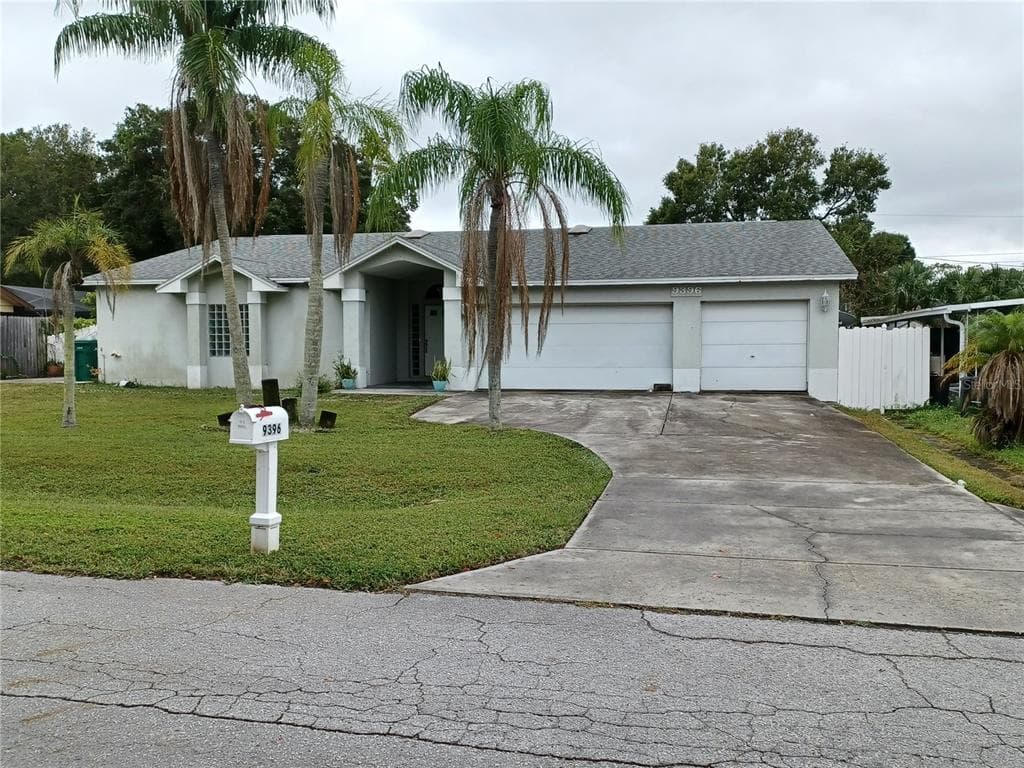 9396 127TH AVENUE LARGO, FL 33773