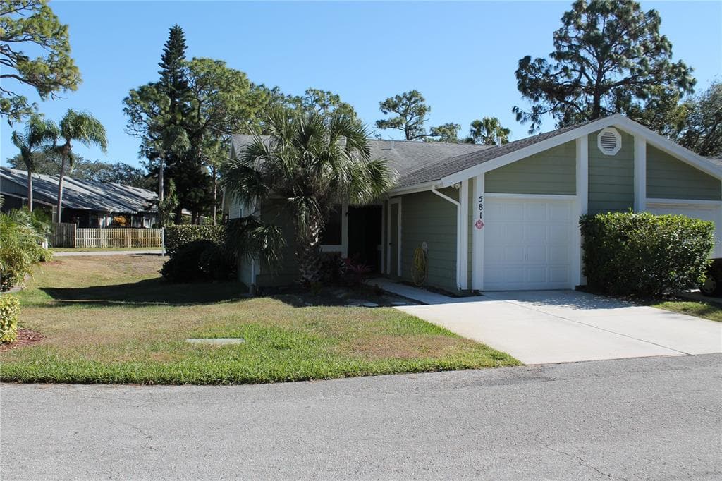 39650 US HIGHWAY 19 N UNIT 581 TARPON SPRINGS, FL 34689