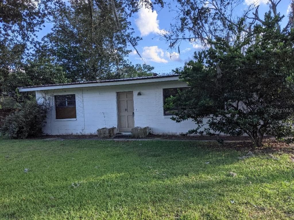 15008 SPOKANE ROAD SPRING HILL, FL 34610