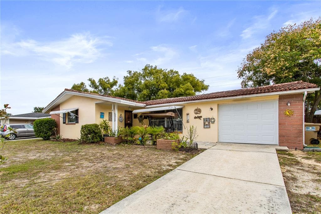 3516 CHESWICK DRIVE HOLIDAY, FL 34691