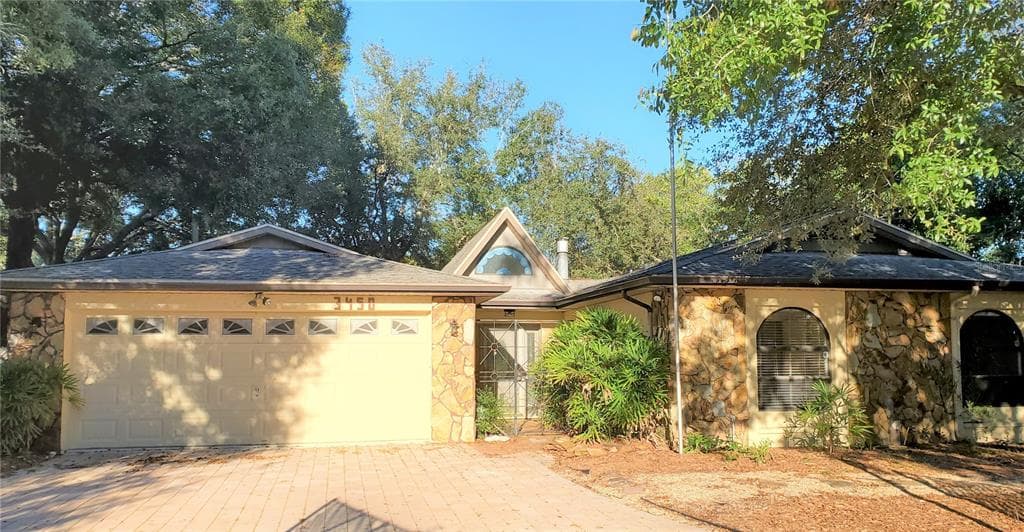 3450 STABLE RIDGE LANE LAND O LAKES, FL 34639