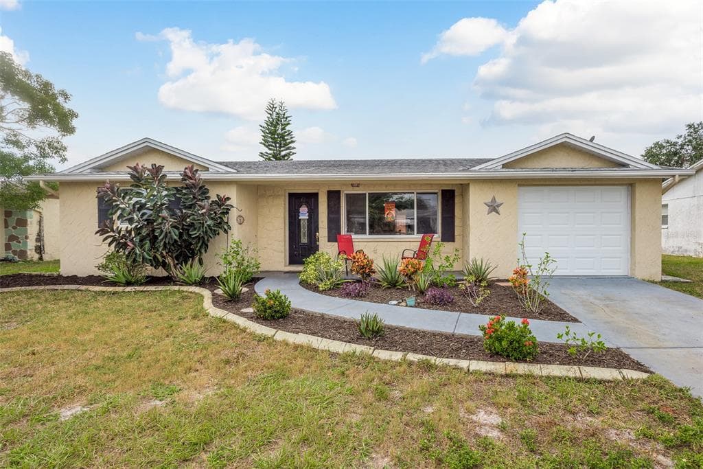 9035 SAINT REGIS LANE PORT RICHEY, FL 34668