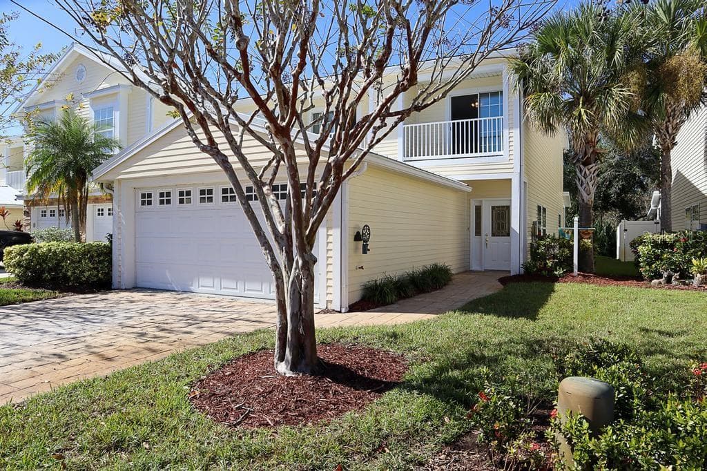 925 WOODBRIDGE COURT SAFETY HARBOR, FL 34695
