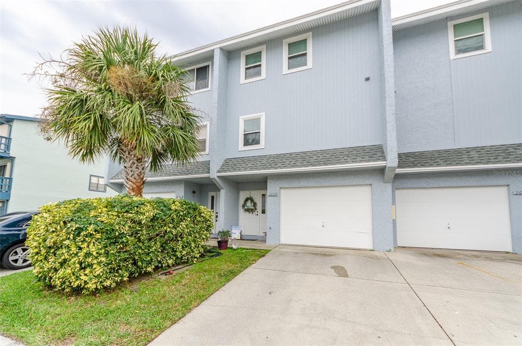2659 ST JOSEPHS DRIVE W UNIT 108 DUNEDIN, FL 34698
