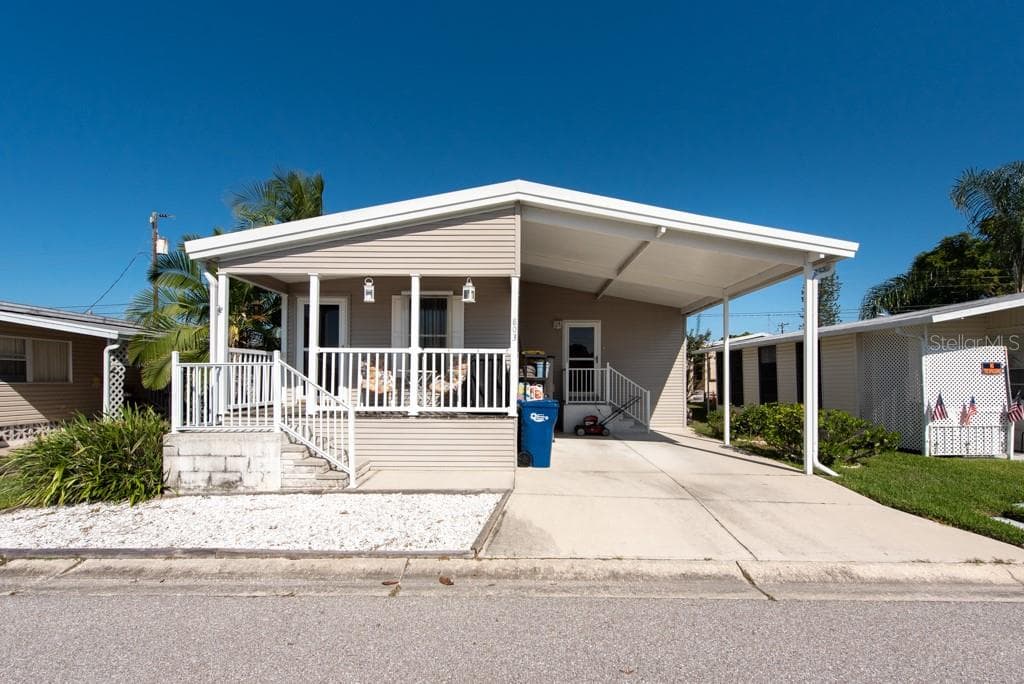 803 49TH AVENUE DRIVE W BRADENTON, FL 34207