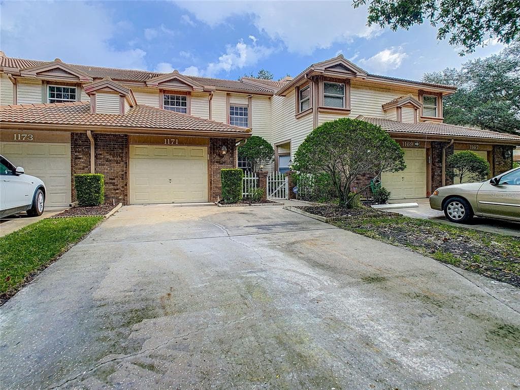 1171 CLAYS TRAIL UNIT 604 OLDSMAR, FL 34677