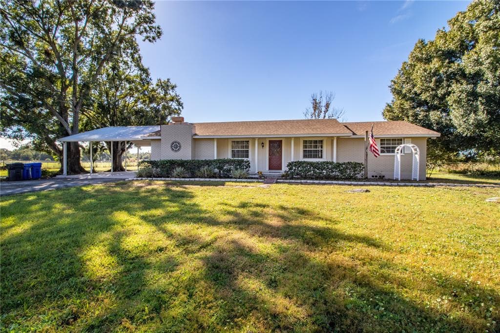 315 MOCCASIN HOLLOW ROAD LITHIA, FL 33547