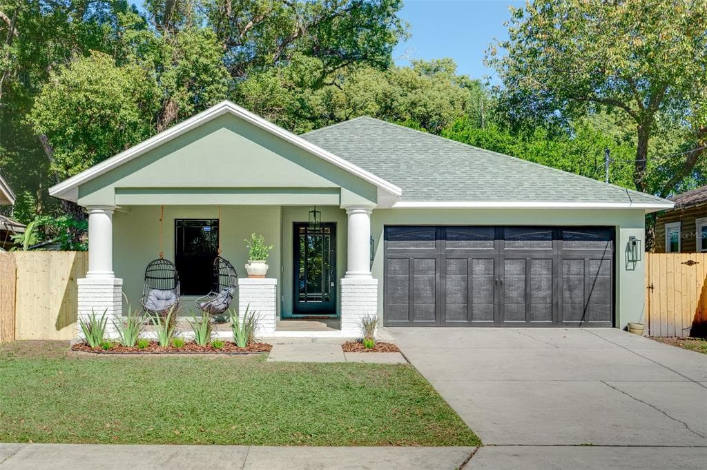 1016 E MOHAWK AVENUE TAMPA, FL 33604