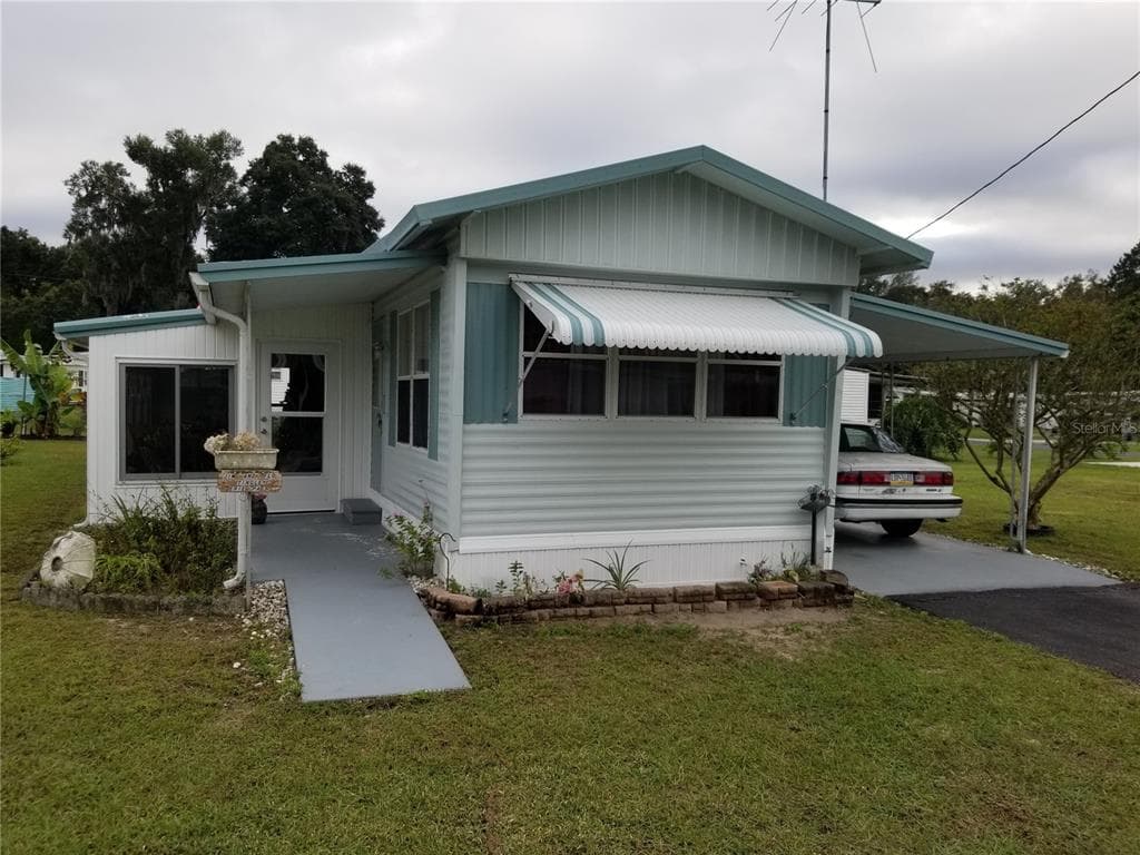 37302 BURDOCK DRIVE ZEPHYRHILLS, FL 33541