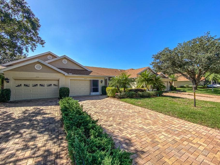 2479 NEW HAVEN CIRCLE UNIT 0 SUN CITY CENTER, FL 33573