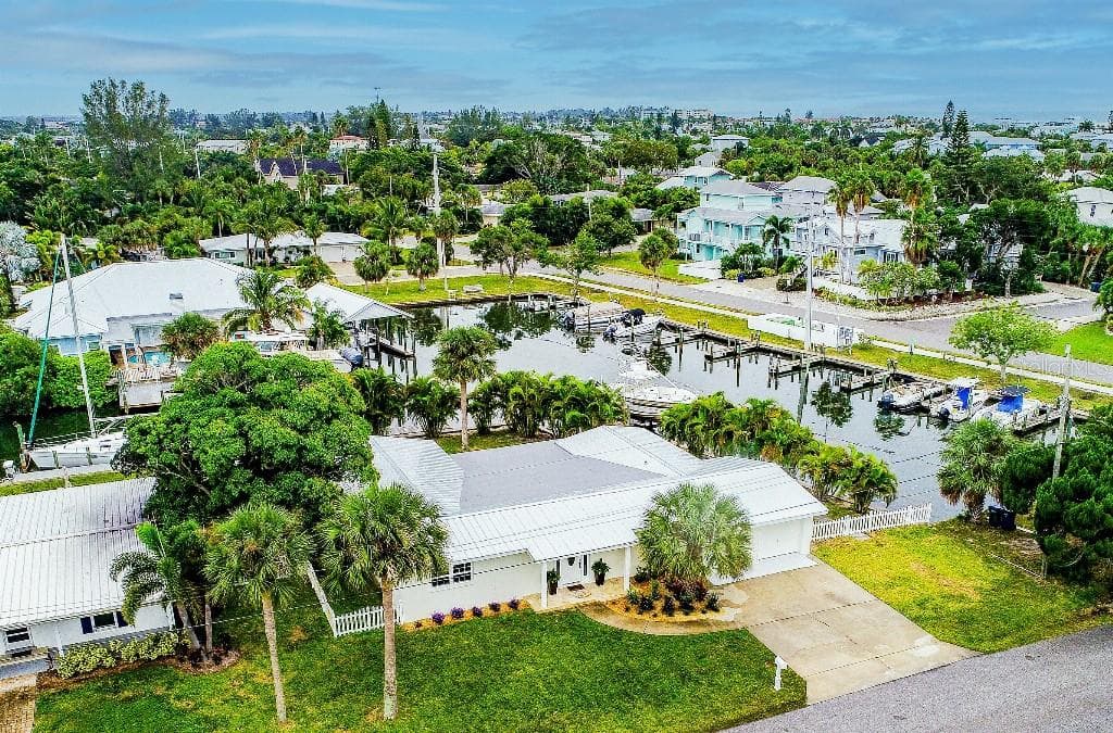 501 74TH STREET HOLMES BEACH, FL 34217