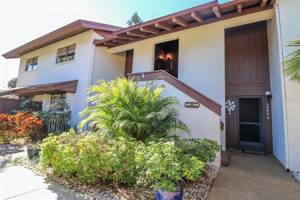 4524 TIMBER LANE UNIT 602 BRADENTON, FL 34210