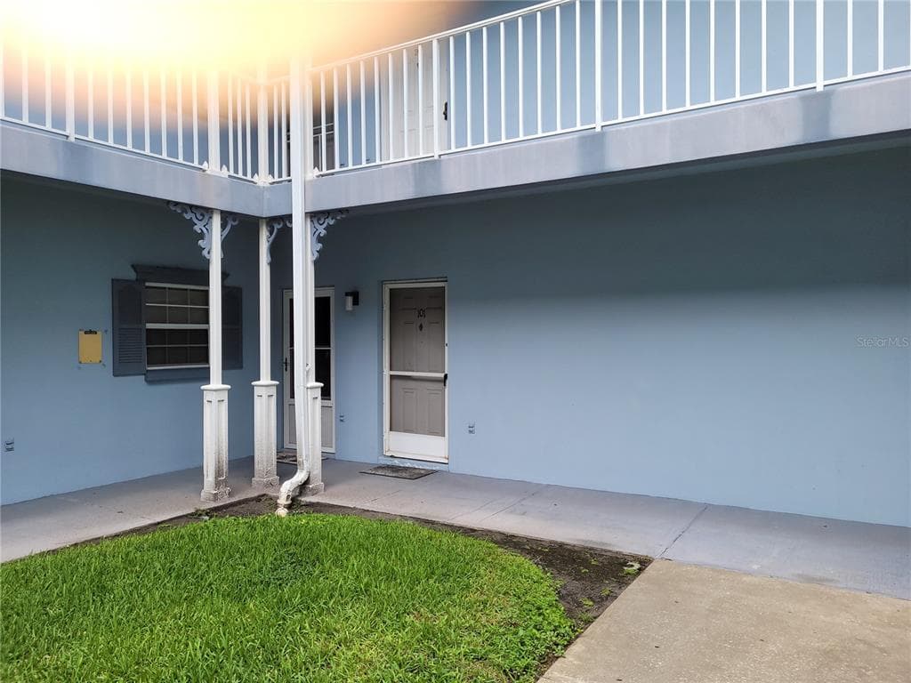 330 PROMENADE DRIVE UNIT 101 DUNEDIN, FL 34698
