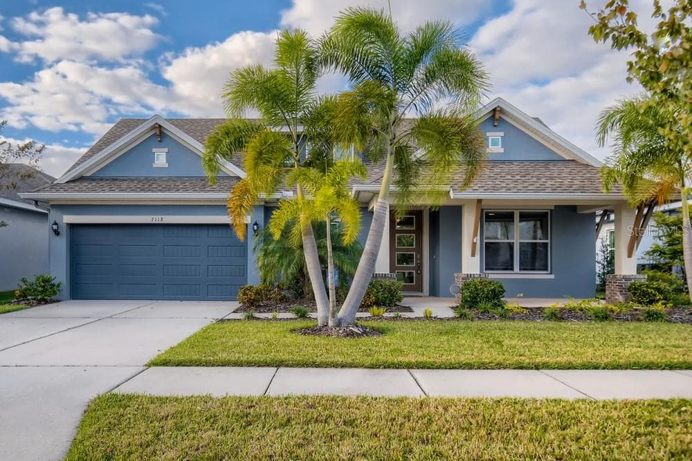 7118 BOWSPIRIT PLACE APOLLO BEACH, FL 33572