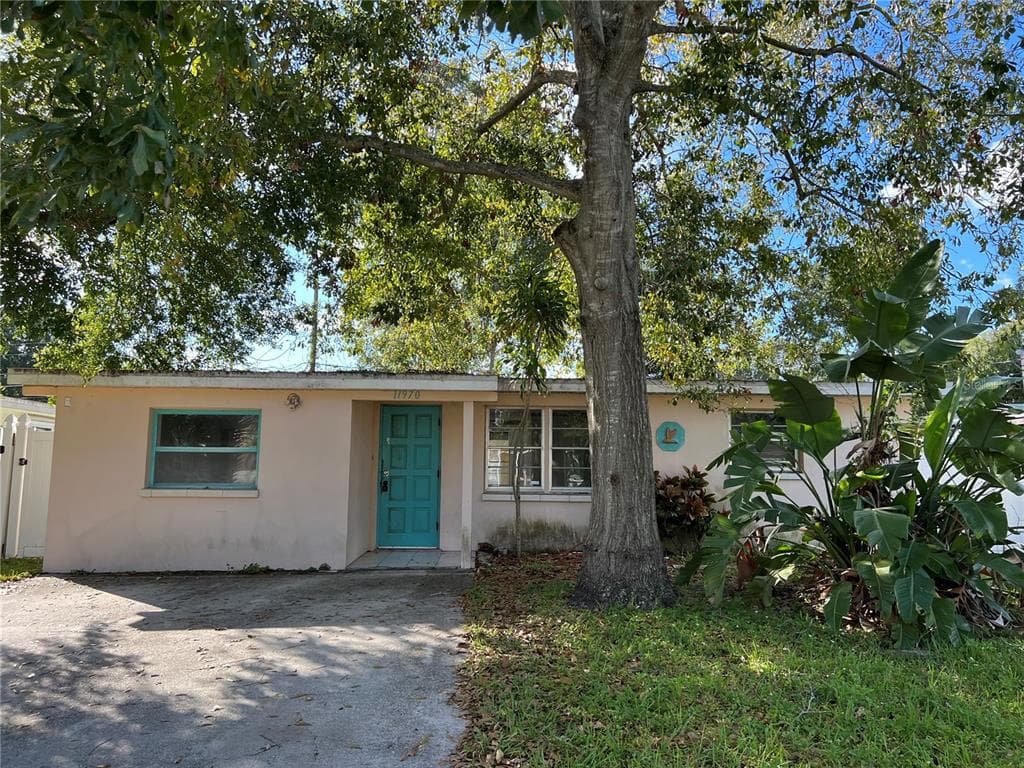 11970 102ND STREET LARGO, FL 33773