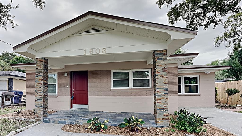 1603 E GENESEE STREET TAMPA, FL 33610