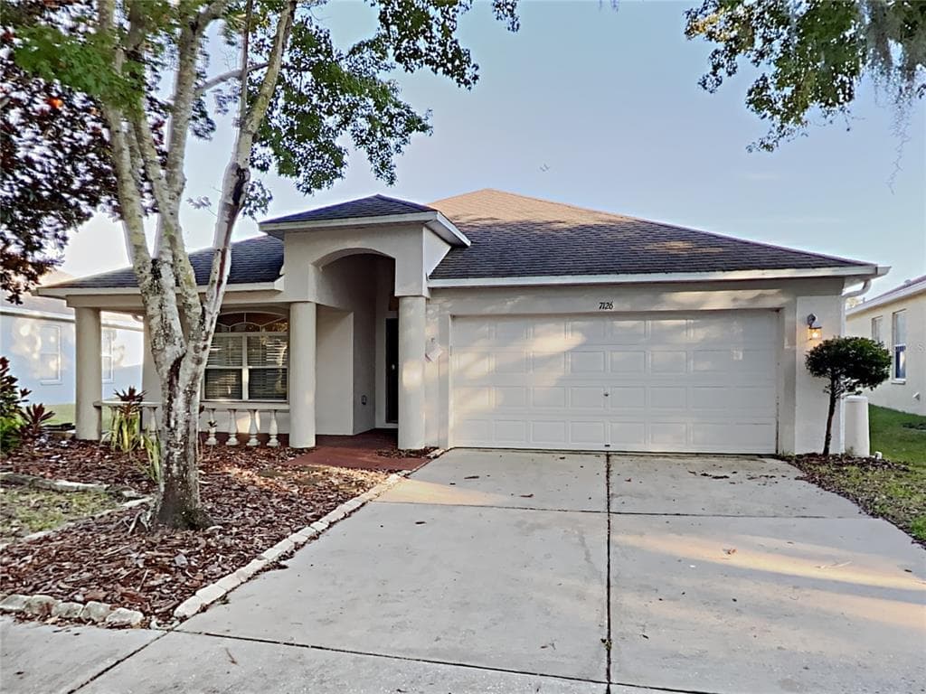 7126 MOSS LEDGE RUN LAND O LAKES, FL 34637