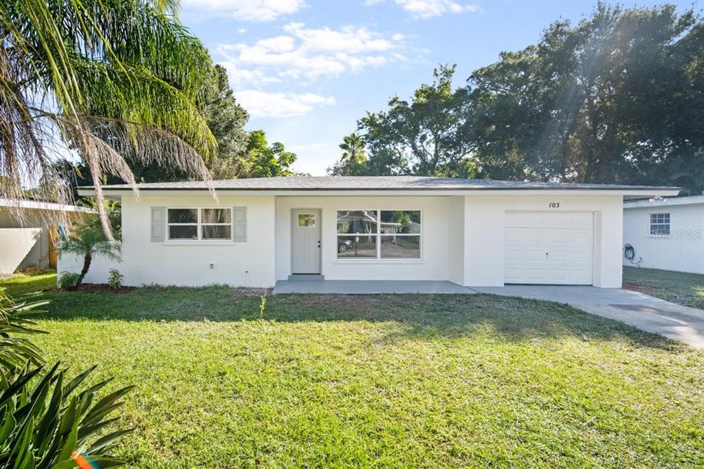 103 NE 23RD STREET BRADENTON, FL 34208