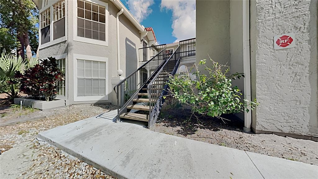 935 NORTHERN DANCER WAY UNIT 203 CASSELBERRY, FL 32707