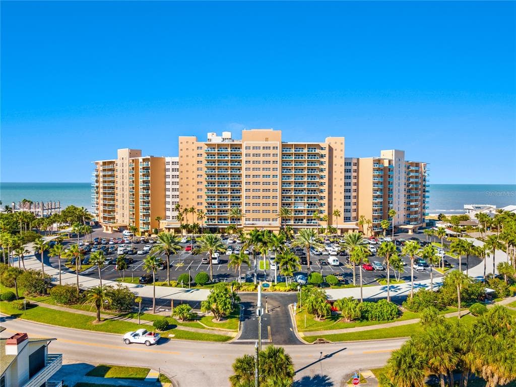880 MANDALAY AVENUE UNIT S614 CLEARWATER, FL 33767