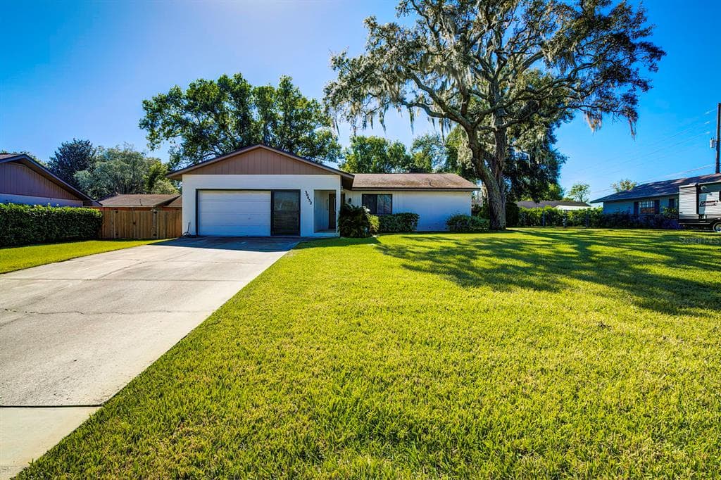 30452 PARK RIDGE DRIVE BROOKSVILLE, FL 34602