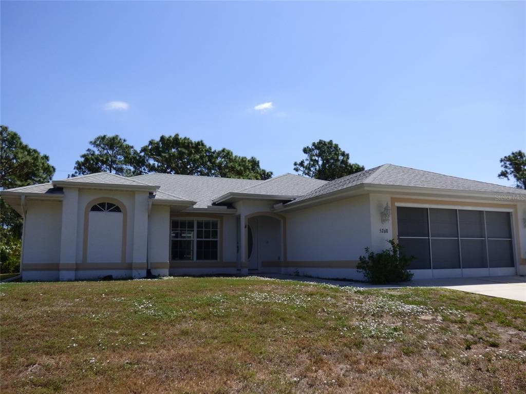 5268 WHITE AVENUE PORT CHARLOTTE, FL 33981