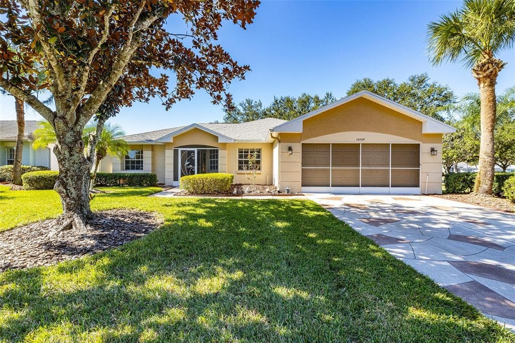 10709 COLLAR DR SAN ANTONIO, FL 33576