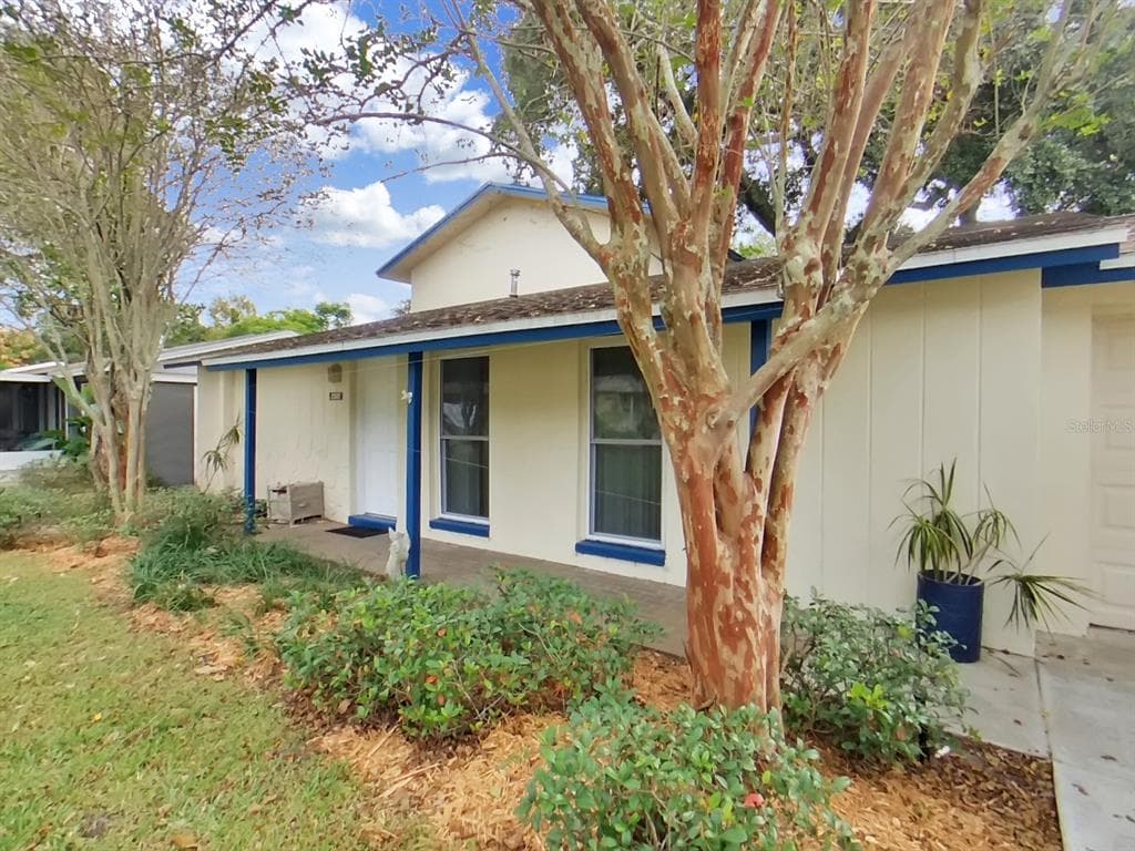 2801 DOVEWOOD STREET CLEARWATER, FL 33759