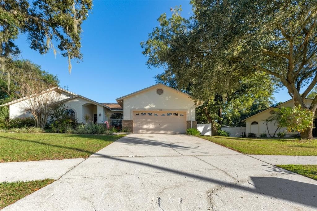 1803 TAWNEE PLACE BRANDON, FL 33510